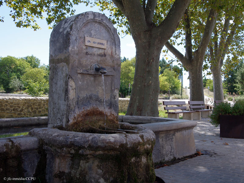 Fons Fontaine 01